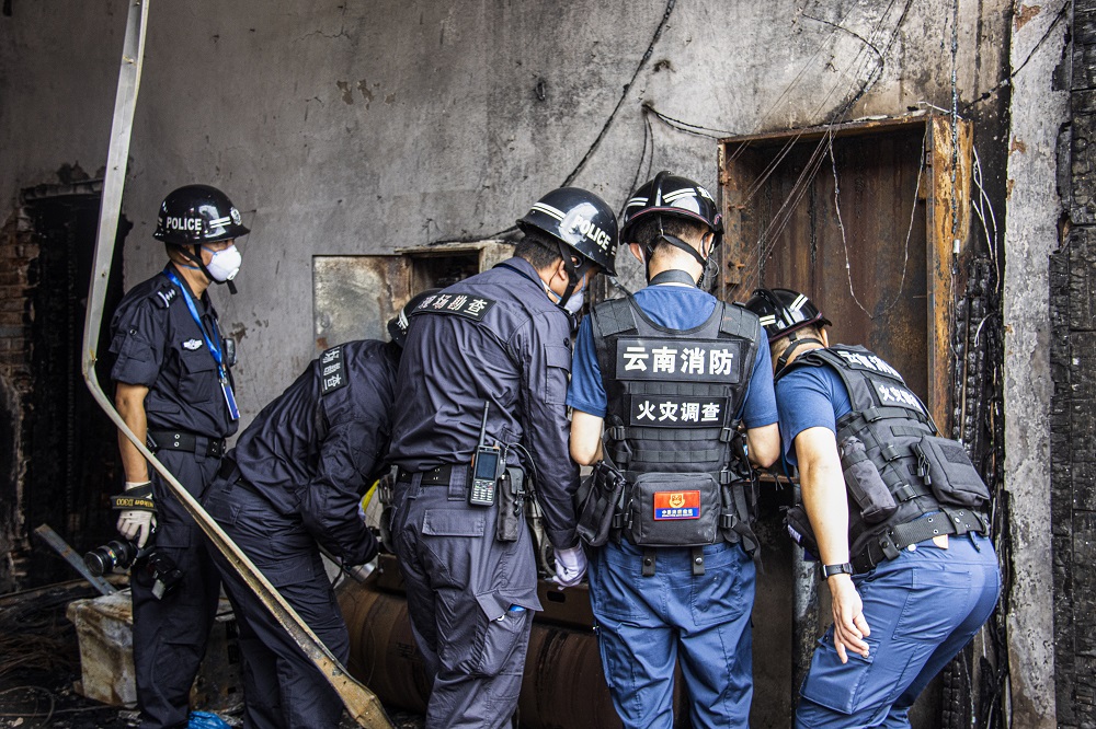 云南：全国首次消防刑侦火灾调查联合演练比武拉开序幕8省（市）齐聚亮剑显锋芒